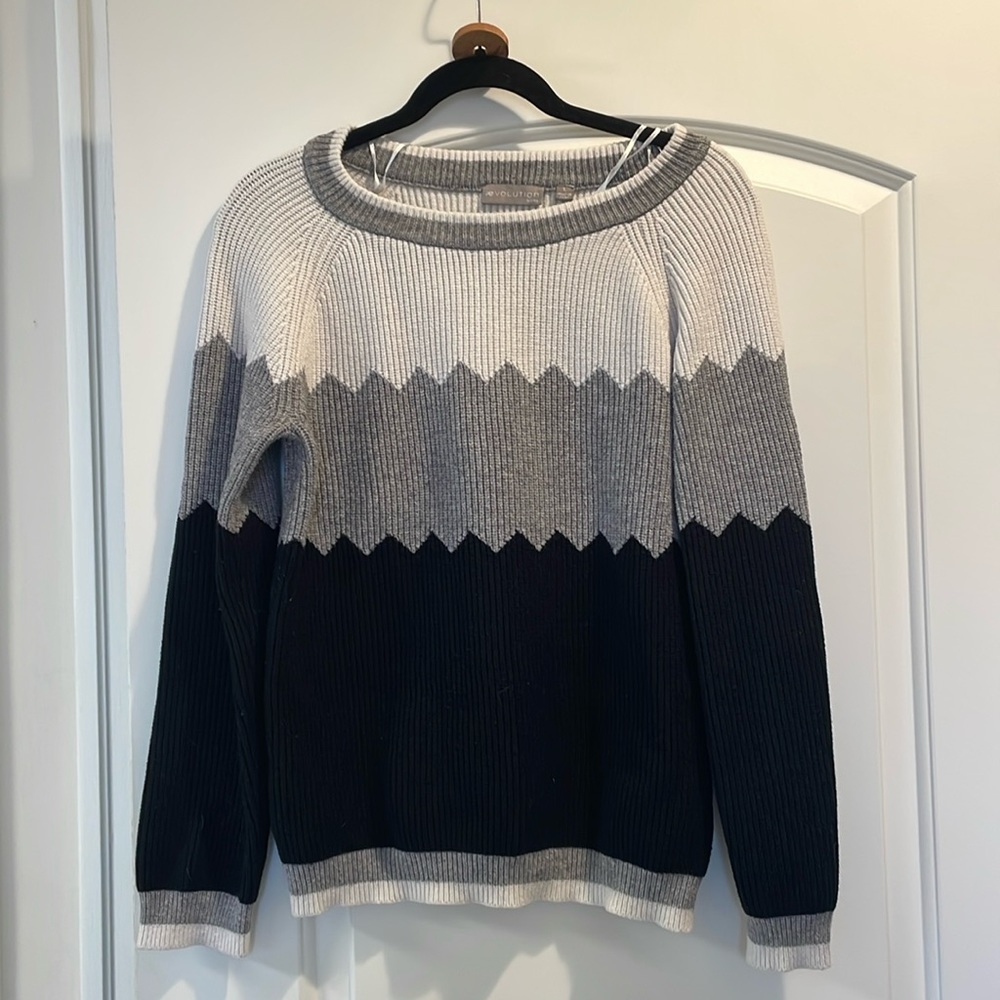 Evolution black, white, gray sweater. Size large, great for work or errands.